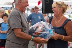 1020_happy_raffle_winner_2014