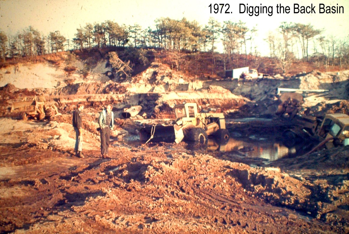 1972 Digging the Back Basin 4