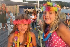 549_luau_ladies