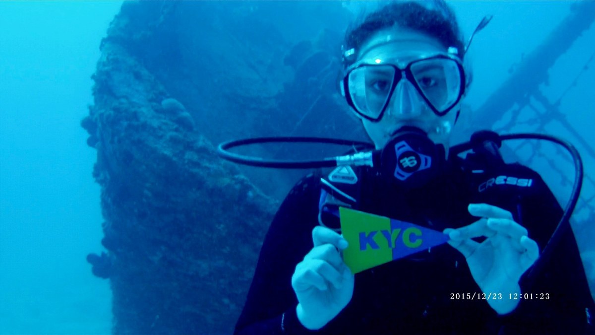 2016 Maia Shenker at the wreck of the Marie l in the BVI
