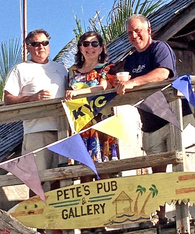 2014 Sue & Bob with Paul Bushueff at Pete's Pub in Little Harbour, Abaco
