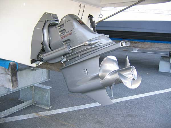 Getting Your Boat Ready For Spring Outdrive Sterndrive Maintenance Kingman Yacht Center